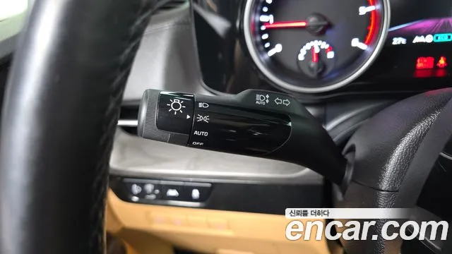 Kia Canival Carnival 4 поколение Дизель 9 мест Prestige — Фото автомобиля 30