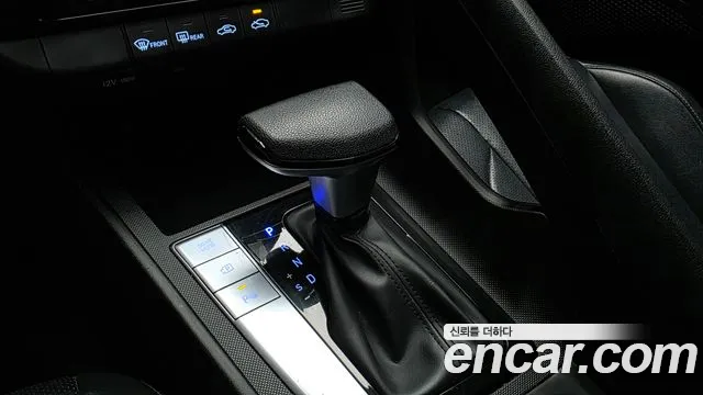 Hyundai AVANTE Новый Avante (CN7) — Фото автомобиля 9