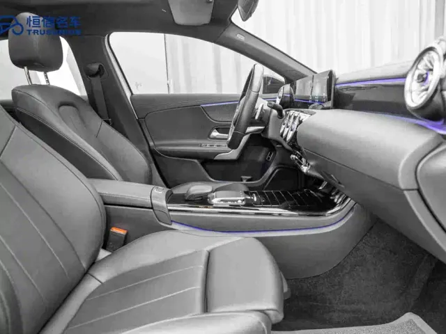 Mercedes-Benz A-Class — Фото автомобиля 18