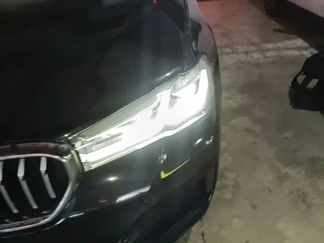 BMW 5 Series — Фото автомобиля 23