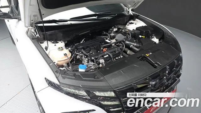Hyundai Tucson Tucson (NX4) Бензин 1.6 турбо 2WD — Фото автомобиля 6