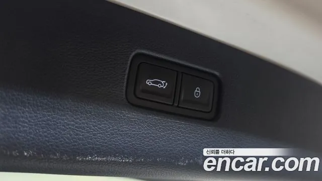 Genesis GV80 — Фото автомобиля 24