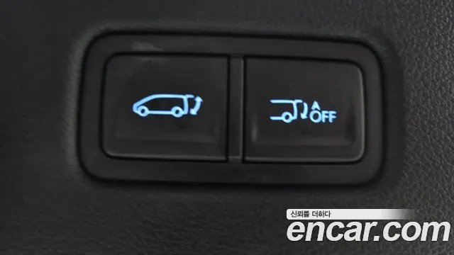 Hyundai Staria Staria 4WD Tourer 9 мест — Фото автомобиля 15