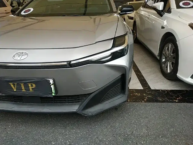 Toyota bZ3 — Фото автомобиля 23