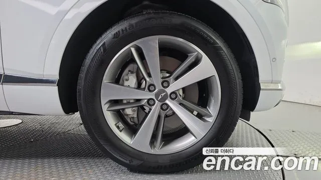 Genesis GV80 — Фото автомобиля 5