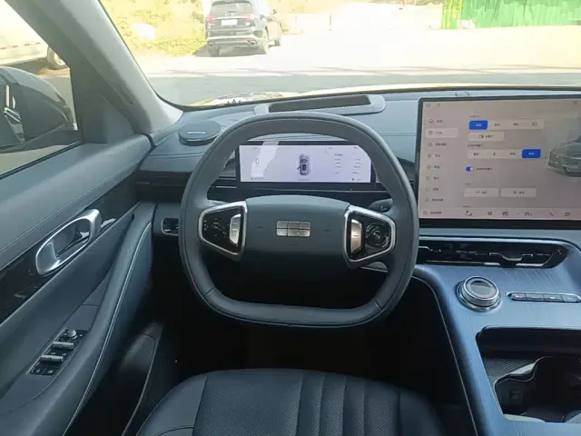 Geely Galaxy E5 — Фото автомобиля 10