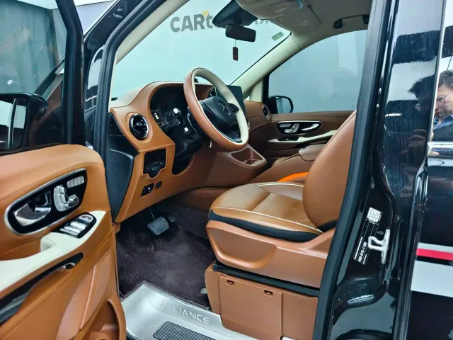 Mercedes-Benz Vito — Фото автомобиля 6