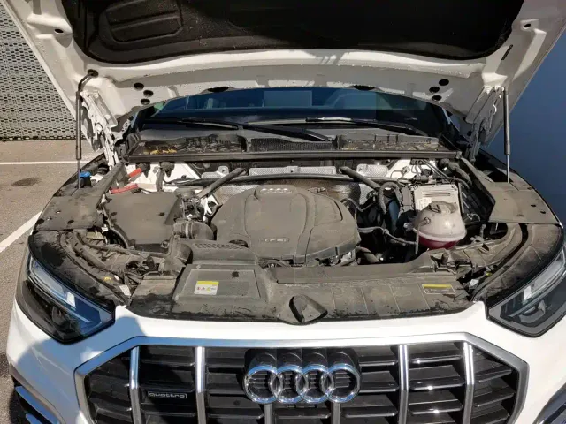 Audi Q5L — Фото автомобиля 9
