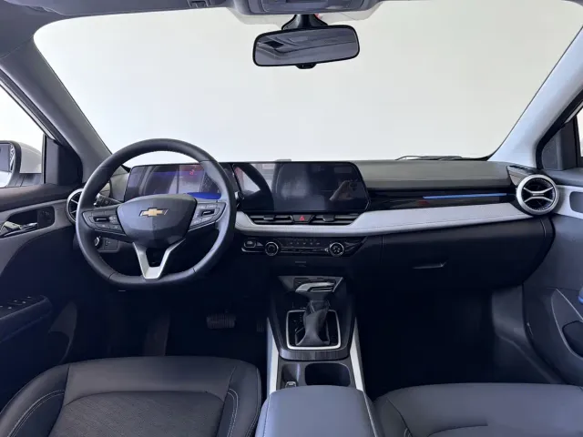 Chevrolet Monza — Фото автомобиля 6