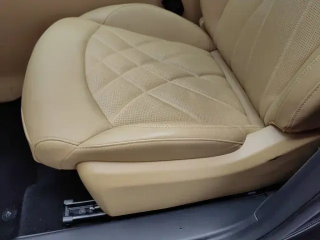 Roewe Feifan R7 — Фото автомобиля 20