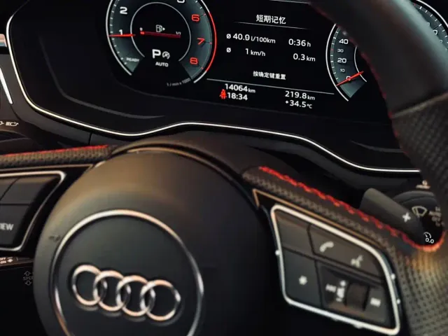 Audi A4L — Фото автомобиля 7