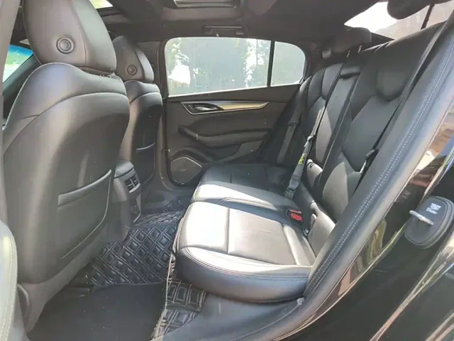 Cadillac CT5 — Фото автомобиля 16