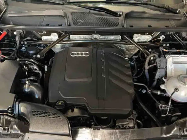 Audi Q5L — Фото автомобиля 15