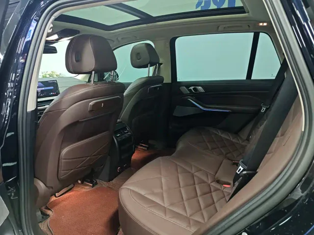 BMW X5 — Фото автомобиля 6