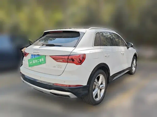 Audi Q3 — Фото автомобиля 8