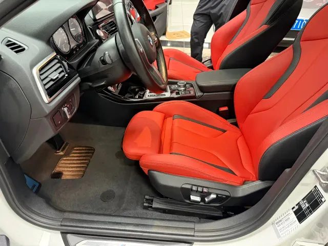 BMW 1 Series — Фото автомобиля 10