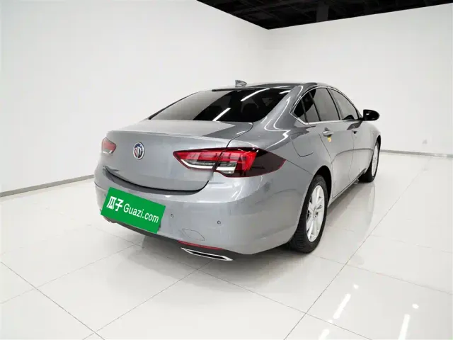Buick Regal — Фото автомобиля 4
