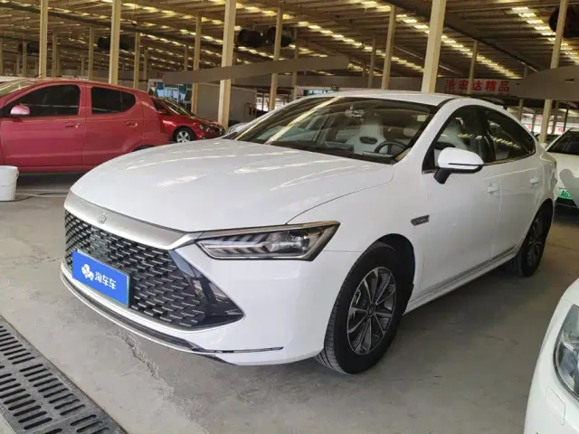 Фотография автомобиля — BYD Qin PLUS