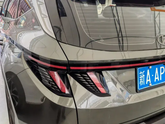 Hyundai Tucson — Фото автомобиля 12
