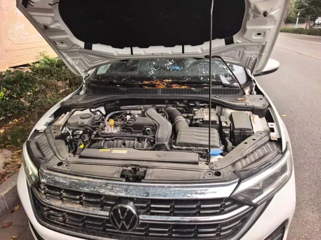 Volkswagen Sagitar — Фото автомобиля 10