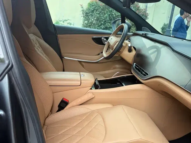 Roewe Feifan R7 — Фото автомобиля 5