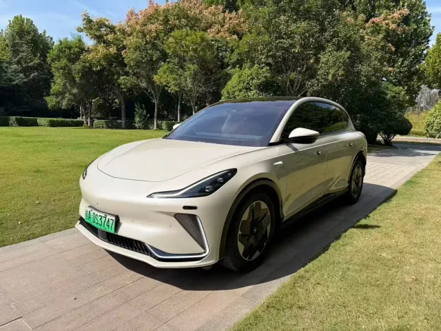 IM Motors IM LS7 — Фото автомобиля 2