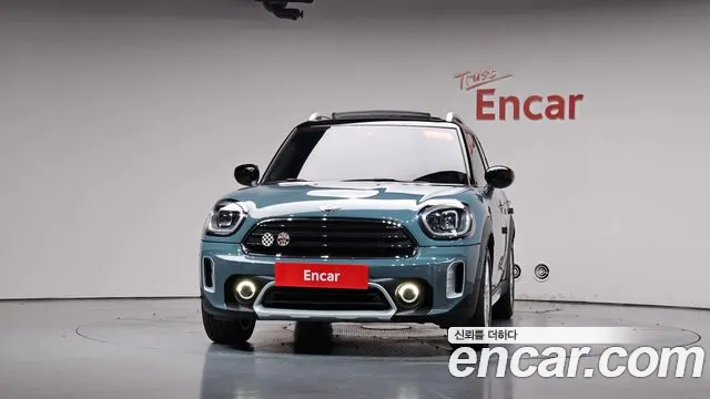 MINI Countryman — Фото автомобиля 2