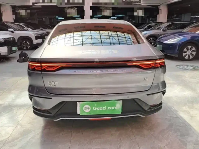 BYD Han — Фото автомобиля 5