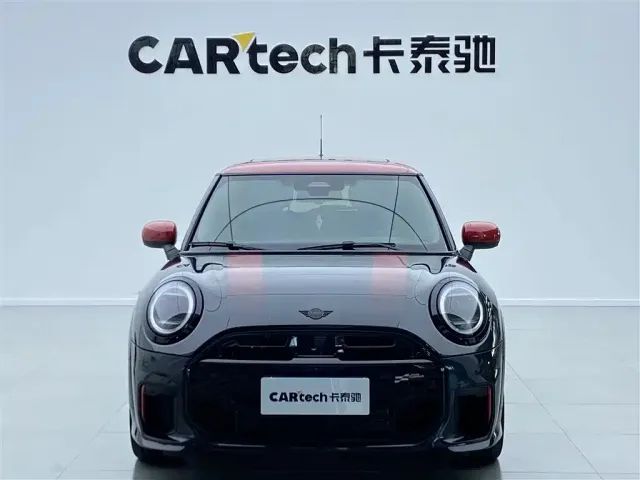MINI John Cooper Works — Фото автомобиля 2