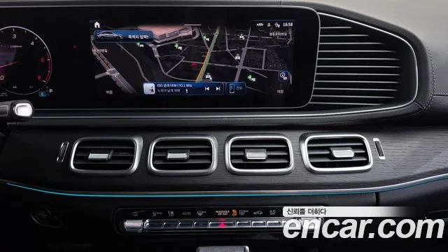 Mercedes-Benz GLE-Class — Фото автомобиля 18