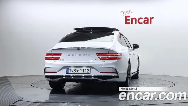 Genesis G80 Бензин 2.5 турбо AWD — Фото автомобиля 4