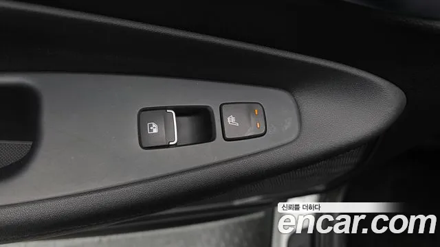 Hyundai Santafe Новый Santa Fe Дизель 2.2 2WD — Фото автомобиля 16