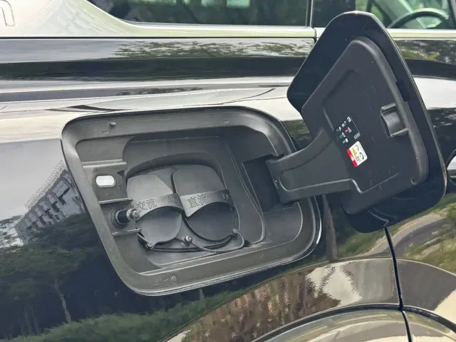 Audi Q5 e-tron — Фото автомобиля 17