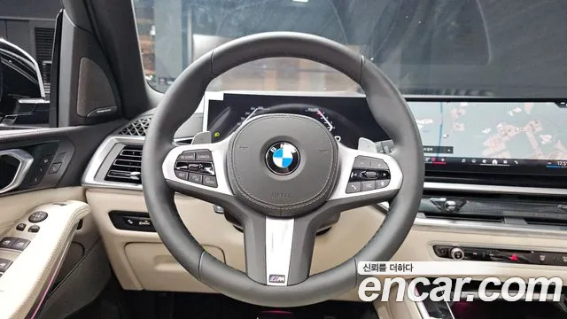 BMW X5 xDrive 40i M Sport — Фото автомобиля 11