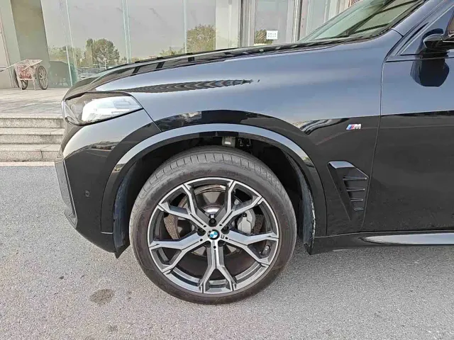 BMW X5 — Фото автомобиля 6