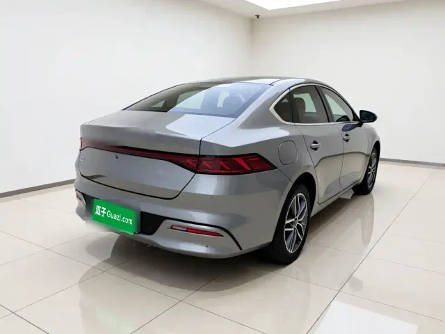 BYD Qin PLUS — Фото автомобиля 6