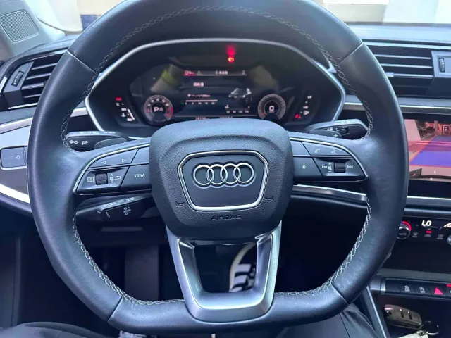 Audi Q3 — Фото автомобиля 12