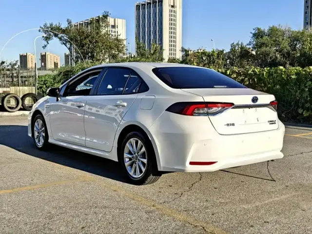 Toyota Corolla — Фото автомобиля 4