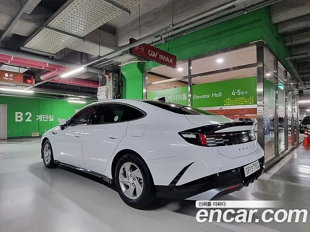 Hyundai Sonata Sonata Edge(DN8) 2.0 LPG(Для проката) — Фото автомобиля 3