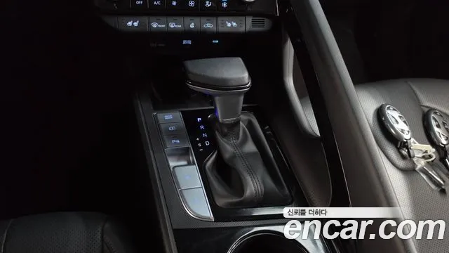 Hyundai Avante CN7 — Фото автомобиля 12