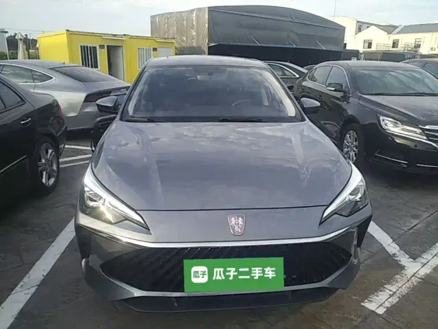 Roewe i5 — Фото автомобиля 2