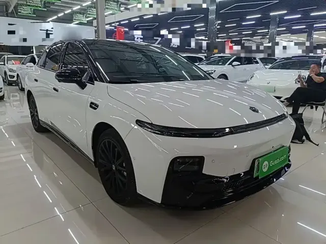 Leapmotor B01 — Фото автомобиля 3