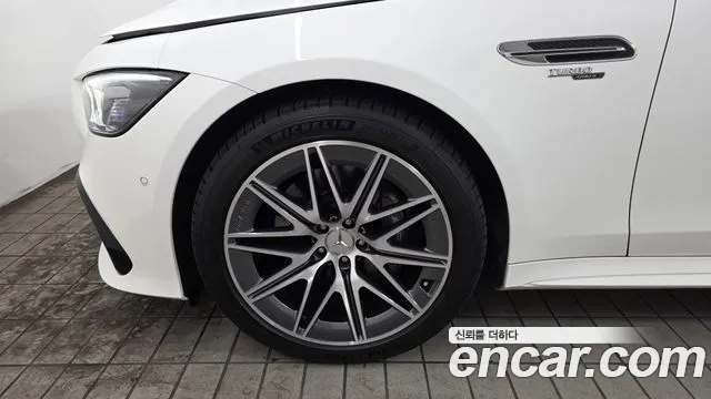 Mercedes-Benz AMG GT 4 двери 43 4MATIC+ — Фото автомобиля 5