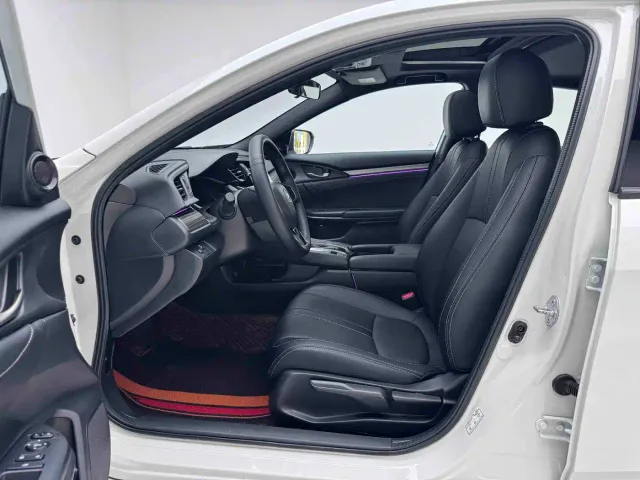 Honda Civic — Фото автомобиля 12