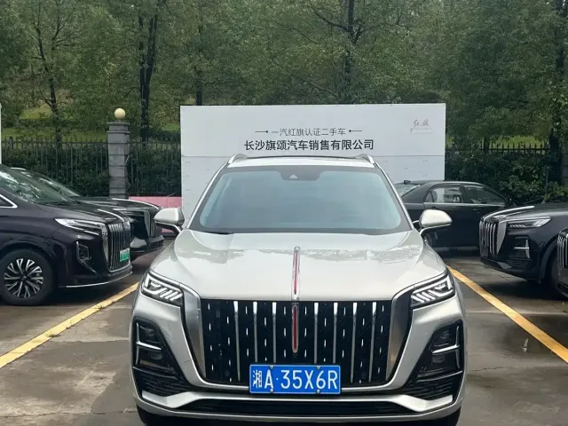 Hongqi HS5 — Фото автомобиля 2