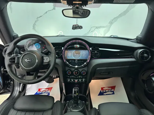MINI Hatch — Фото автомобиля 10
