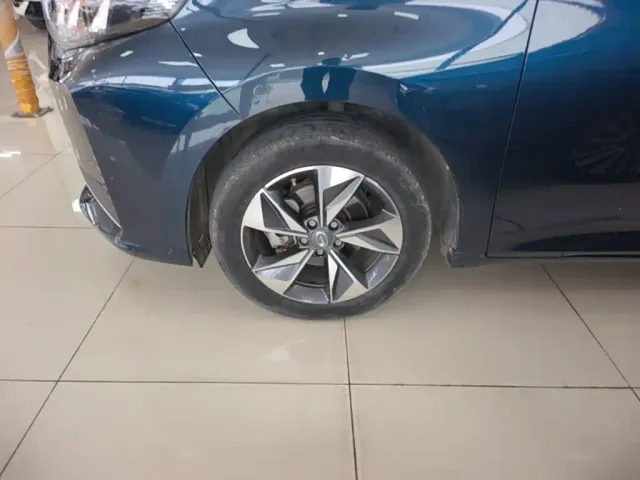 GAC Trumpchi M6 — Фото автомобиля 22