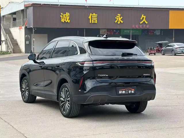 Chery Tiggo 8 — Фото автомобиля 9