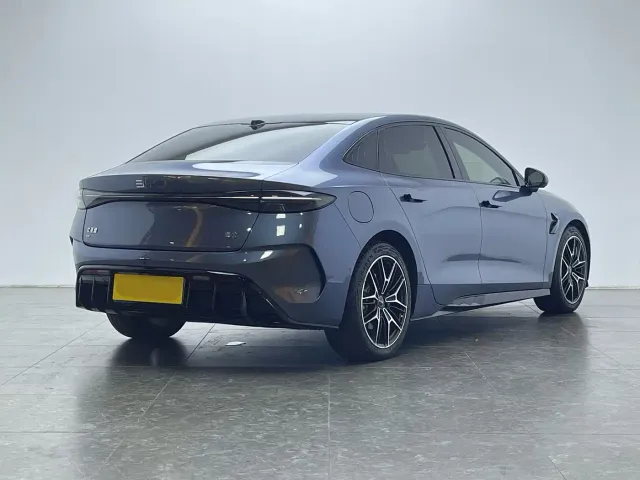 BYD Seal — Фото автомобиля 3