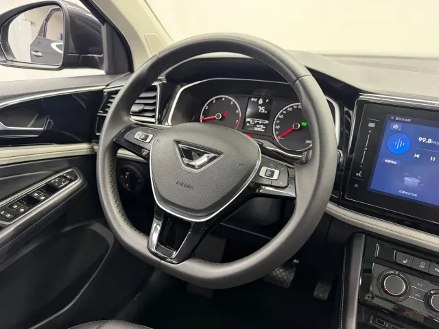 Jetta VS5 — Фото автомобиля 12